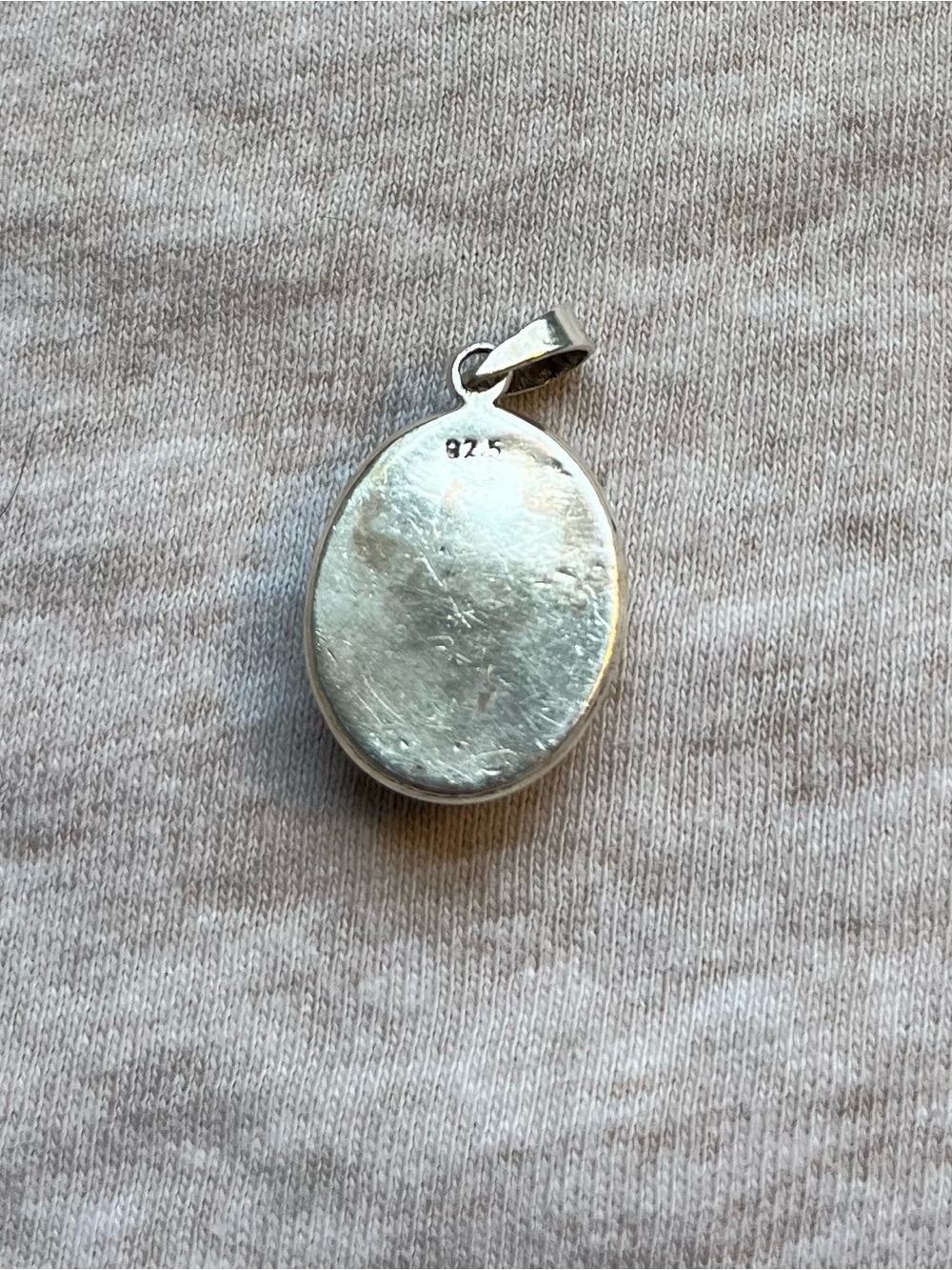 Vintage Silver Pendant Necklace with Blue-Green Labradorite Gemstone - Picture 5 of 6